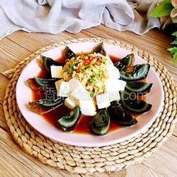 皮蛋拌豆腐的做法[图]