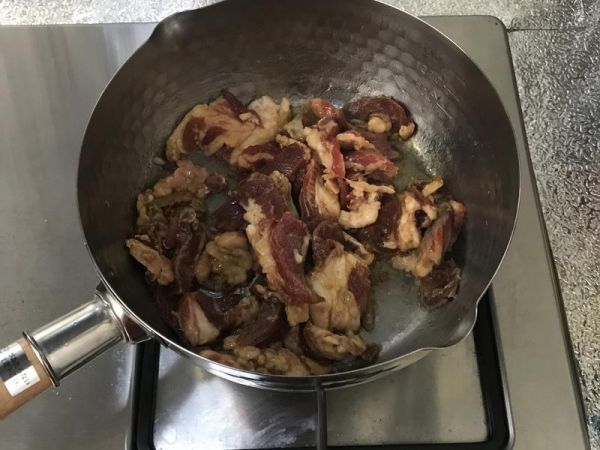 純奶手撕吐司的做法 步驟1