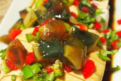 教你豆腐新的做法，比放了肉还香，总吃不腻，比麻婆豆腐好吃!