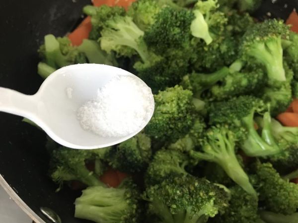 純奶手撕吐司的做法 步驟1