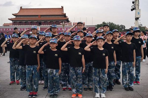 一般小學(xué)生夏令營一周時間多少錢