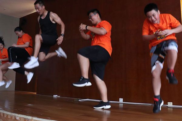 邯鄲經(jīng)濟型訓(xùn)練減肥夏令營14天