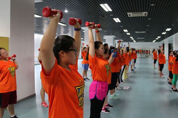 杭州舒適型訓(xùn)練減肥夏令營28天