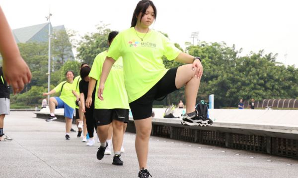減肥夏令營(yíng)多少錢