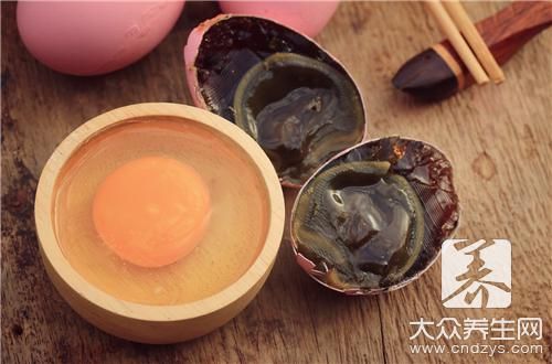 皮蛋豆腐的做法，吃貨看過來