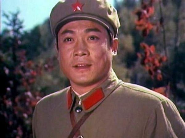 “铁人”张连文去世，刘晓庆发文悼念，因什么病去世的