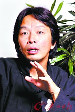 国内娱乐圈“多金”引无数圈外名人“竞折腰”