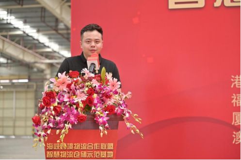 　　▲左海國(guó)際物流副總經(jīng)理馬志明