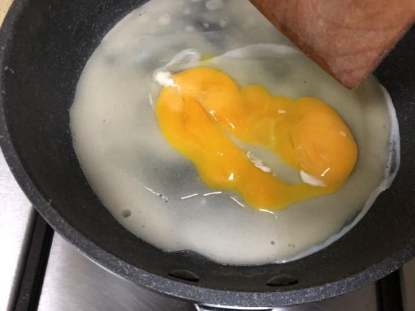 純奶手撕吐司的做法 步驟1