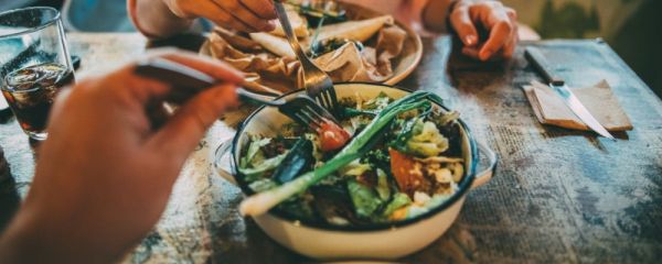 坚持吃素食有什么好处与注意事项 坚持吃素食有什么好处 坚持吃素食有什么注意事项