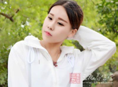 足三里所在的足陽明胃經(jīng)是多氣多血之脈