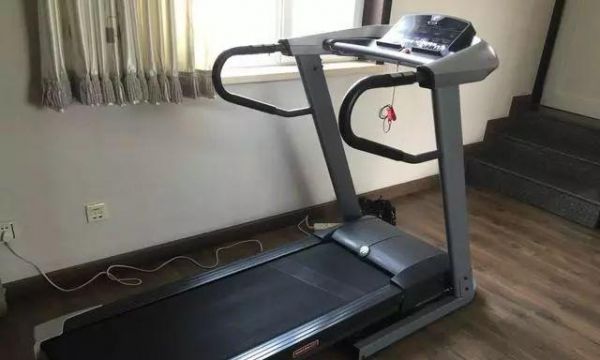 跑步機的正確使用與維護（提升健康運動效果的關鍵技巧與注意事項） 第3張