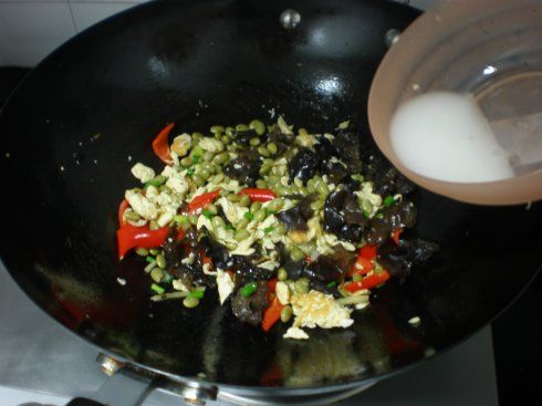 木耳毛豆炒雞蛋