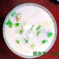 【白萝卜丝鲫鱼汤】的做法[图]