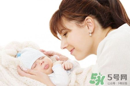 產(chǎn)后可以穿塑身衣嗎？產(chǎn)后多久可以穿塑身衣？