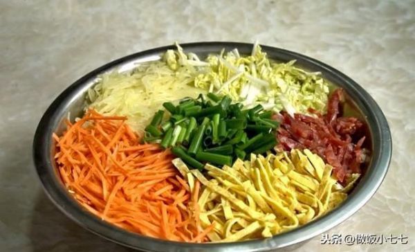 教你在家做煎餅，簡(jiǎn)單幾步就上桌，外酥里鮮，比買的還好吃