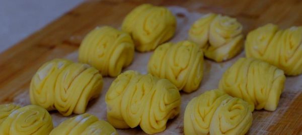 玉米白面饅頭的制作方法（用玉米白面制作的美味饅頭，營(yíng)養(yǎng)又健康）
