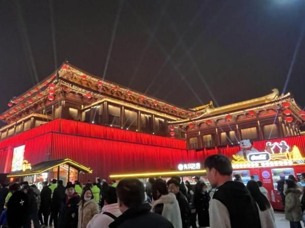 “購(gòu)物車”里的新生活：消費(fèi)擴(kuò)容提質(zhì) 需求穩(wěn)步回暖