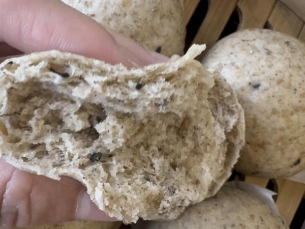 純奶手撕吐司的做法 步驟1