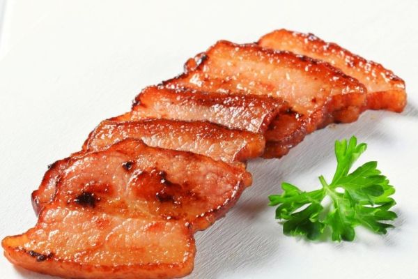 五花肉的熱量 100克五花肉的熱量是多少大卡 一天吃多少五花肉不會胖