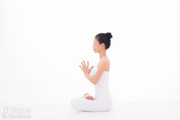 惠州蓮心瑜伽師資團(tuán)隊(duì) 陳楚貞