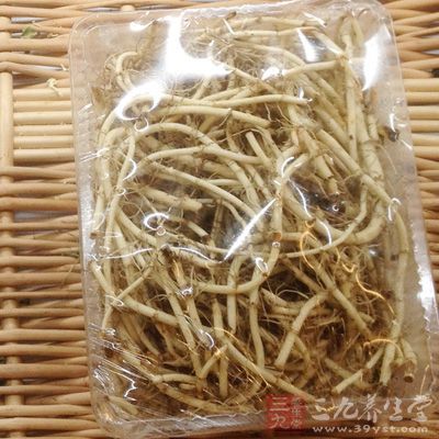魚腥草作為植物抗生素，它的藥性可以通達(dá)人體的上中下三焦