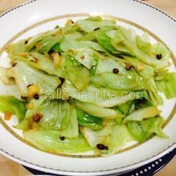 干鍋手撕包菜的做法[圖]