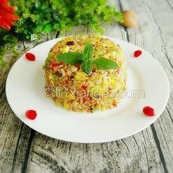 卷心菜臘肉炒飯的做法[圖]