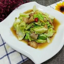 手撕卷心菜炒五花肉的做法[圖]