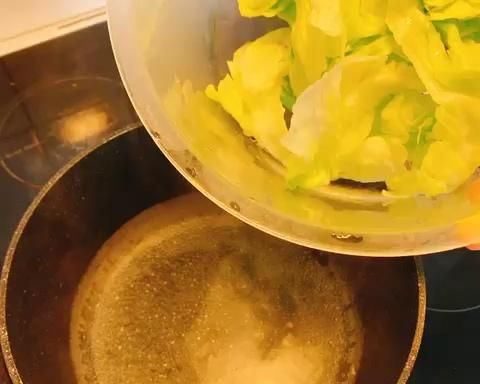 純奶手撕吐司的做法 步驟1