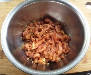 冬筍木耳炒肉絲的做法 步驟2