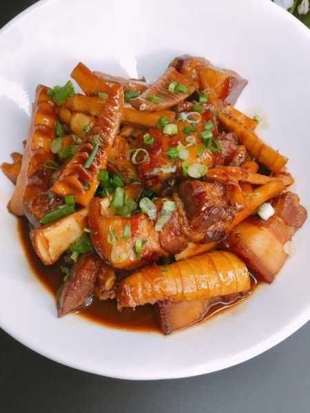 竹筍燒肉的家常做法竅門，竹筍燒肉的家常做法竅門視頻