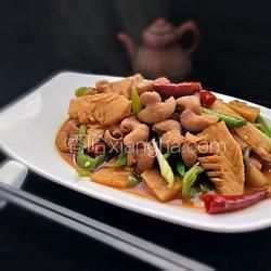 竹筍燒肥腸的做法[圖]
