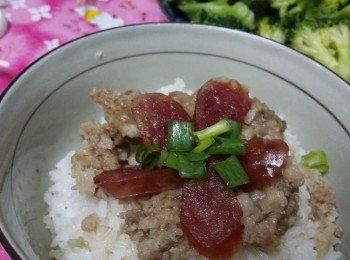 臘腸肉餅❨仿❩煲仔飯 Claypot Rice