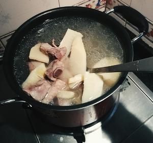 冬筍燉排骨的做法 步驟5