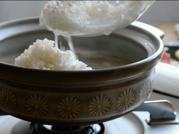 純奶手撕吐司的做法 步驟1