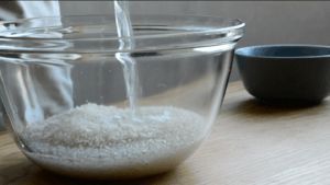 黯然销魂【冬笋腊味煲仔饭】的做法步骤 第1步