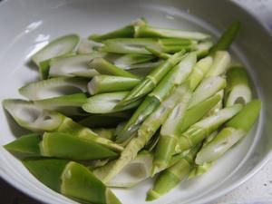 竹筍燒小魷魚的做法 步驟3