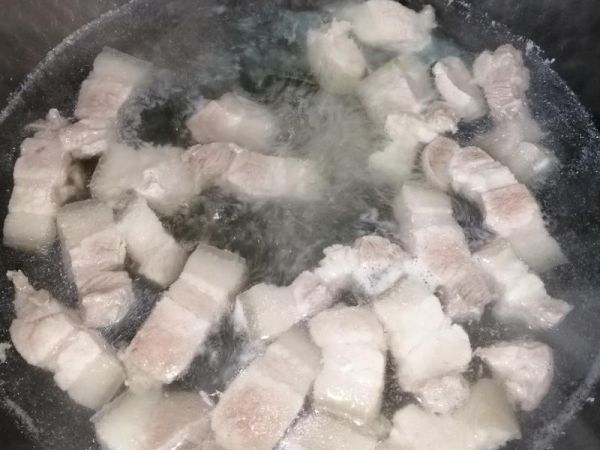 純奶手撕吐司的做法 步驟1