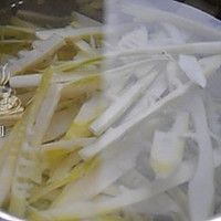 涼拌竹筍的做法圖解2