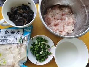 家常冬筍炒肉片的做法 步驟1