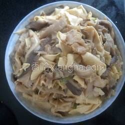 鮮蘑炒干豆腐的做法[圖]