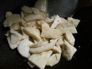 冬筍炒蝦仁的做法步驟 第3步