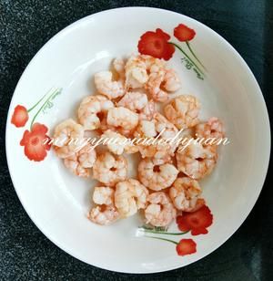 鲜笋炒虾仁（减肥瘦身菜）的做法 步骤3