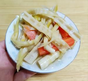 酸辣脆爽泡椒竹笋子的做法 步骤5