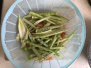 酸辣脆爽泡椒竹笋子的做法 步骤3