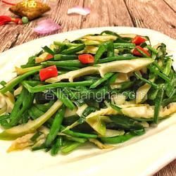 韭菜炒竹笋的做法[图]