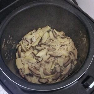 日式竹筍飯的做法 步驟5