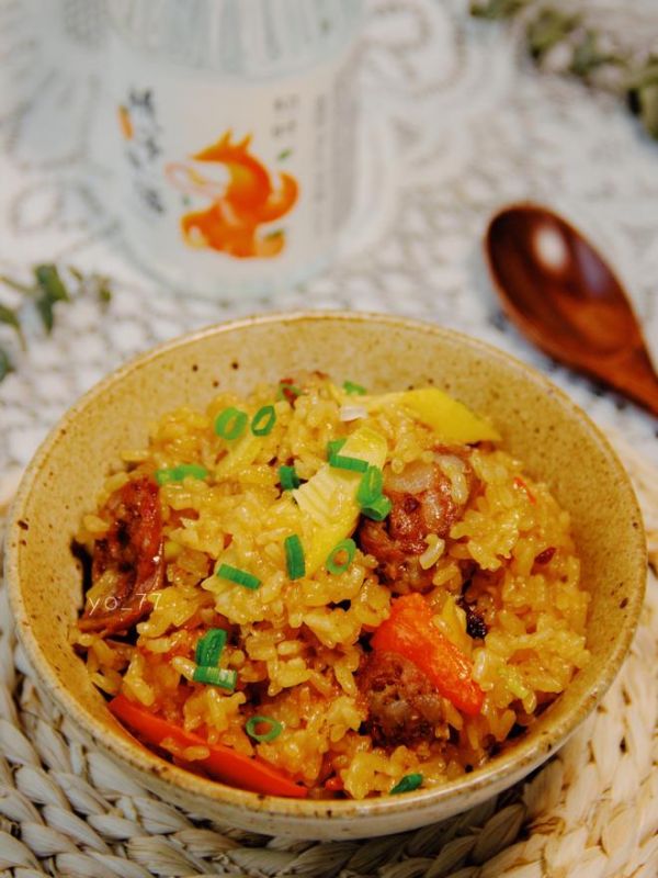 電飯煲版??超好吃春筍臘腸燜飯的做法