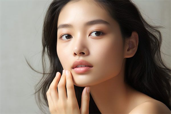 水動(dòng)力吸脂：輕盈身姿的秘密武器！